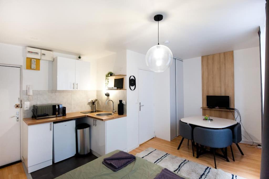 La Casa : Logement En Centre Ville, Cathedrale Amiens Bagian luar foto